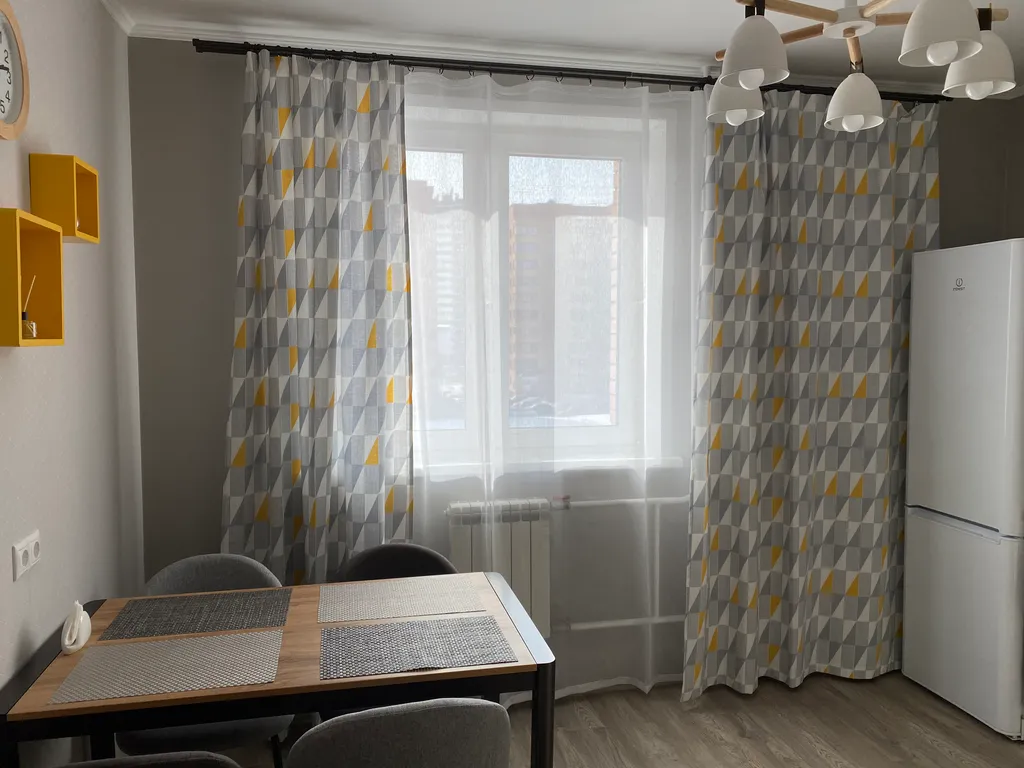 Квартира двухкомнатная в Советском, 54 м², Красноярск — фото 22
