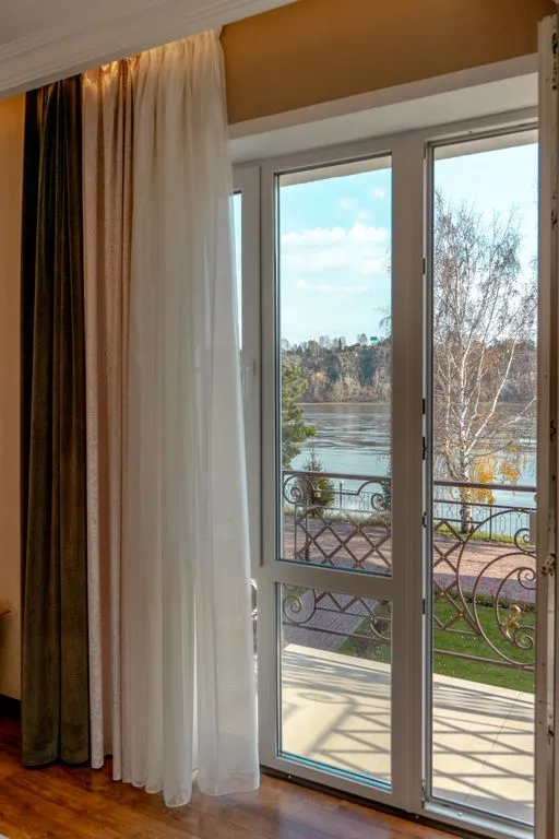 Двухместный номер с 1 кроватью Junior Suite — детали