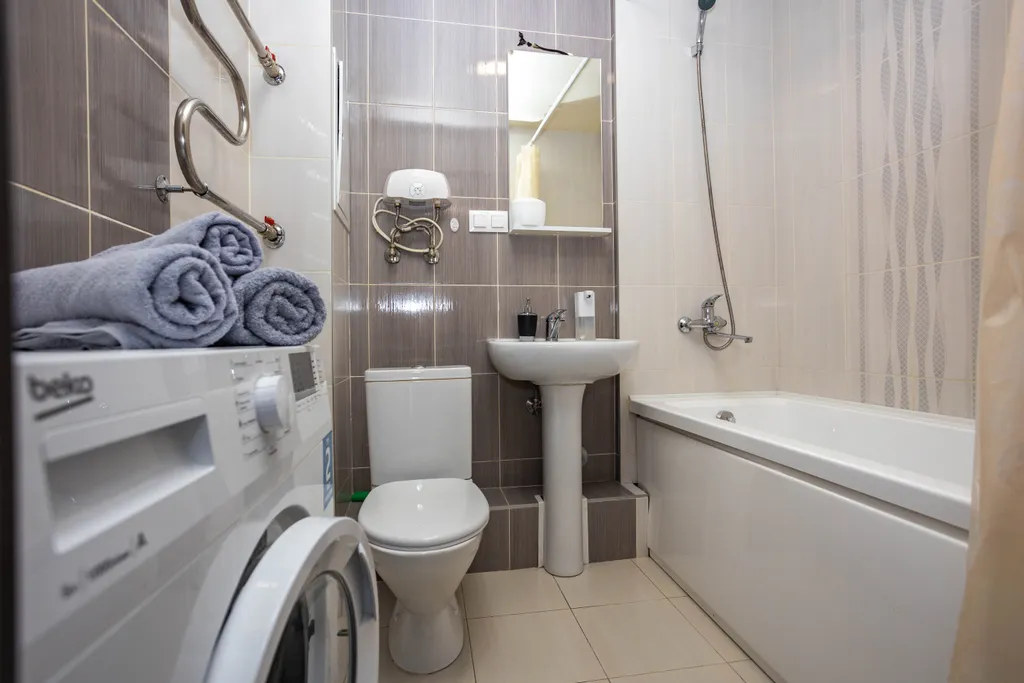 Квартира однокомнатная в Промышленном, 40 м², Самара — ванная комната