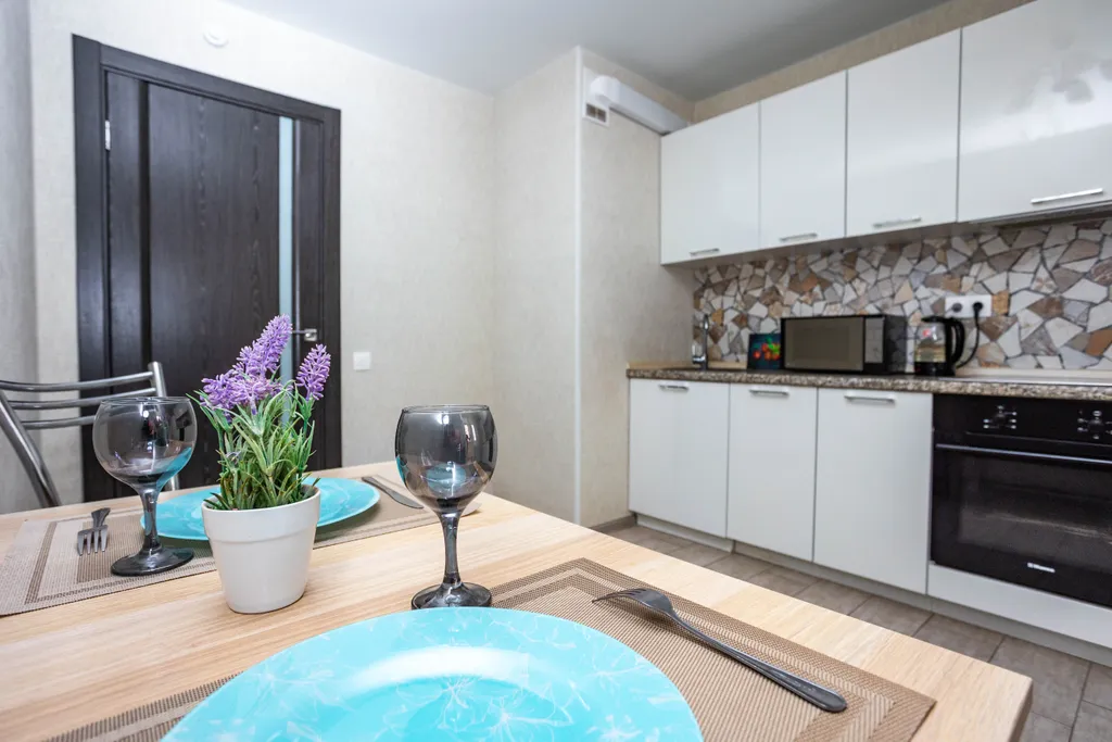 Квартира однокомнатная в Промышленном, 40 м², Самара — кухня
