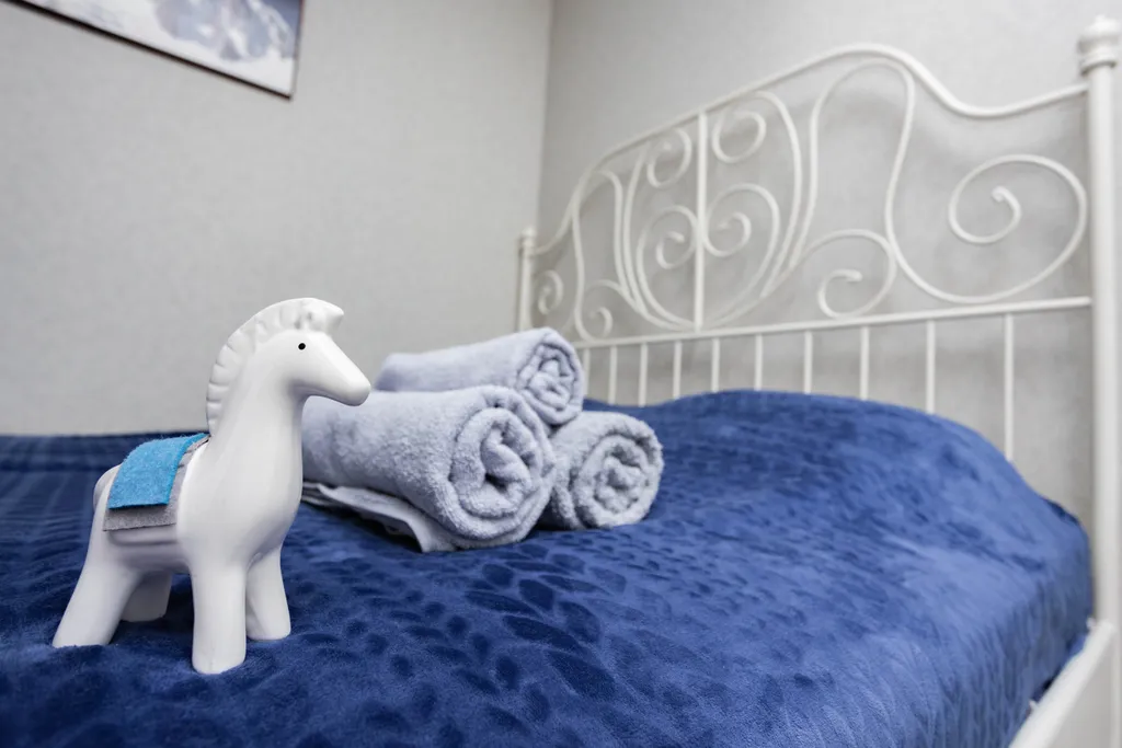 Квартира однокомнатная в Промышленном, 40 м², Самара — спальня, фото 6