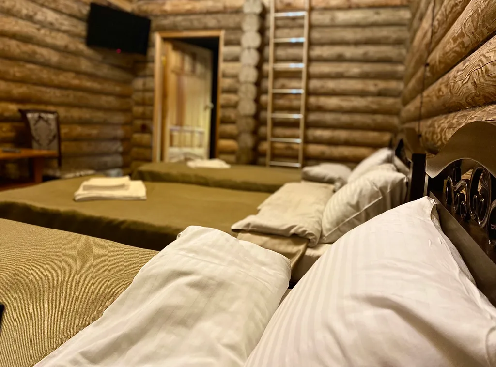 Дом с тремя 1-но спальными кроватями и футоном