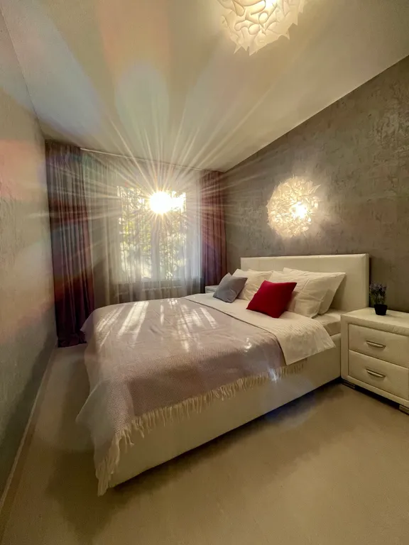 Квартира двухкомнатная у Профы, в Коньково, 45 м², Москва — спальня, фото 7