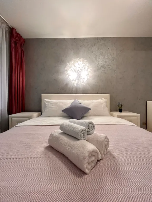 Квартира двухкомнатная у Профы, в Коньково, 45 м², Москва — спальня, фото 9