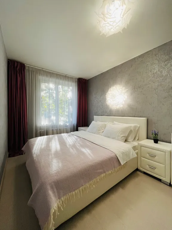 Квартира двухкомнатная у Профы, в Коньково, 45 м², Москва — спальня, фото 15