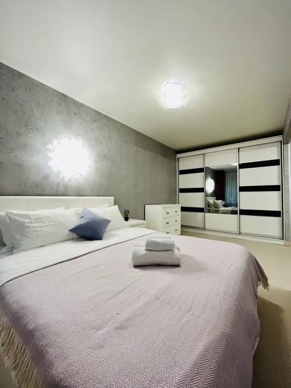 Квартира двухкомнатная у Профы, в Коньково, 45 м², Москва — спальня, фото 5