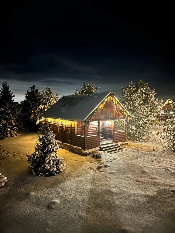 Дом четырехместный у озера