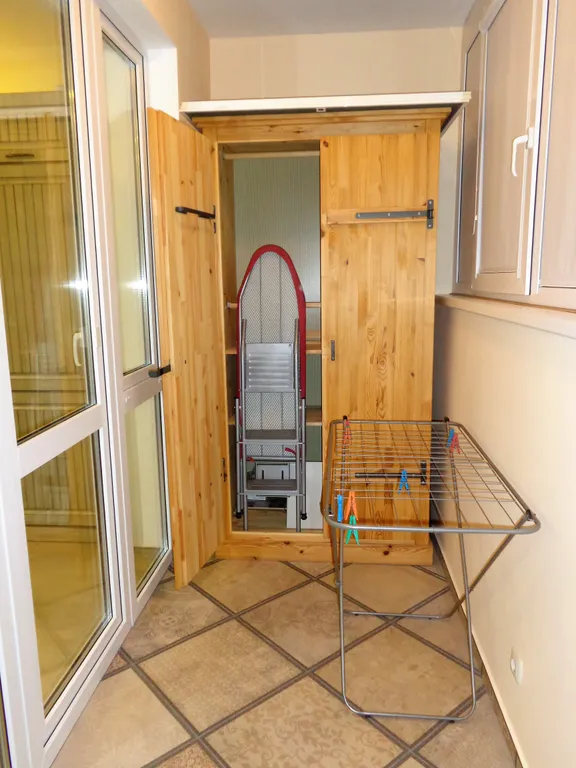 Квартира однокомнатная у Российской, в Октябрьском, 50 м², Самара — фото 11
