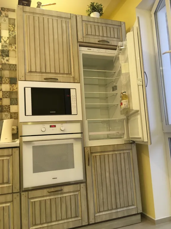 Квартира однокомнатная у Российской, в Октябрьском, 50 м², Самара — фото 2