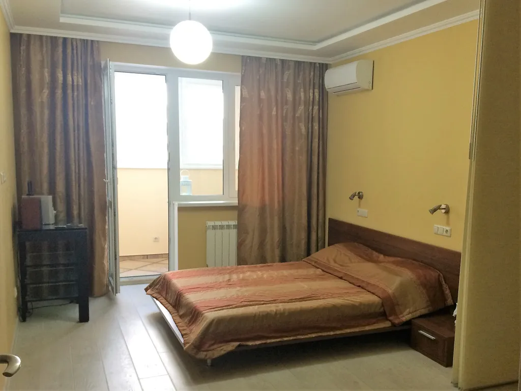 Квартира однокомнатная у Российской, в Октябрьском, 50 м², Самара — фото 5