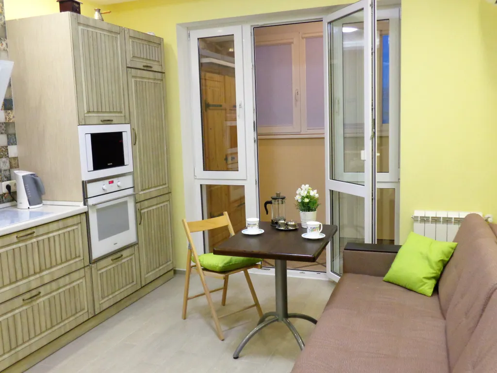 Квартира однокомнатная у Российской, в Октябрьском, 50 м², Самара — фото 9