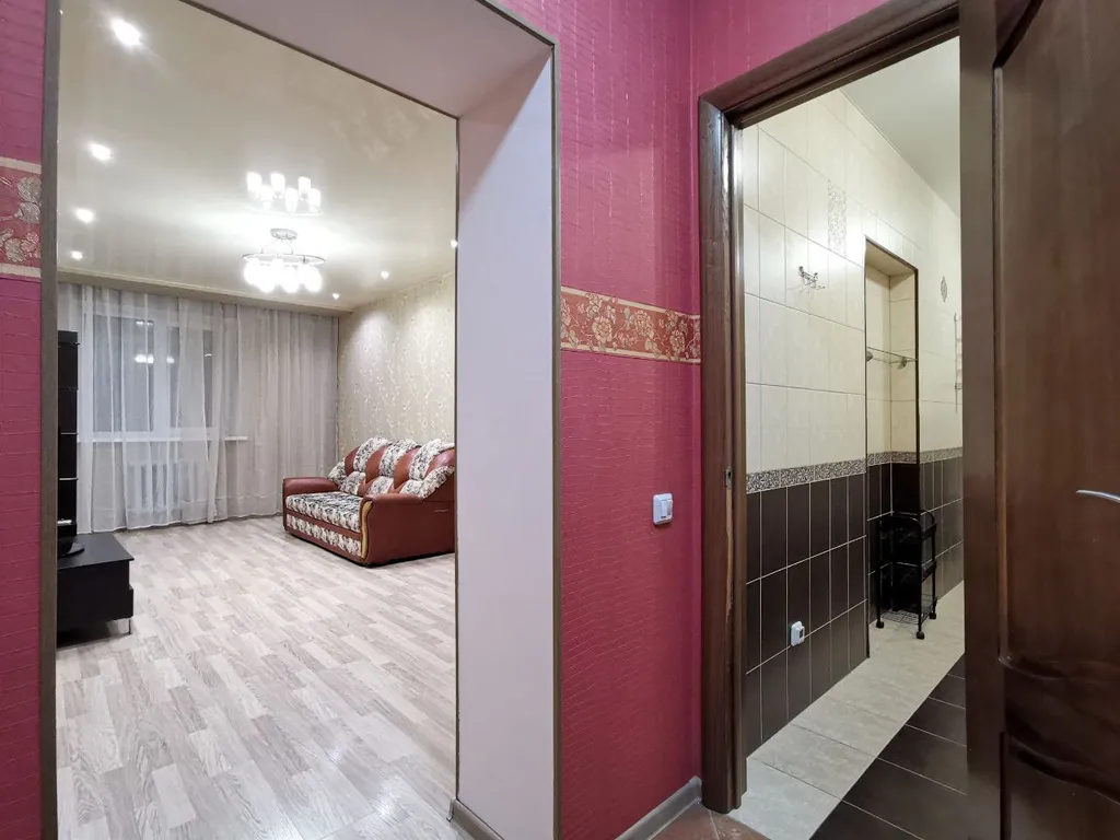 Квартира двухкомнатная в Самарском, 70 м², Самара — спальня, фото 11