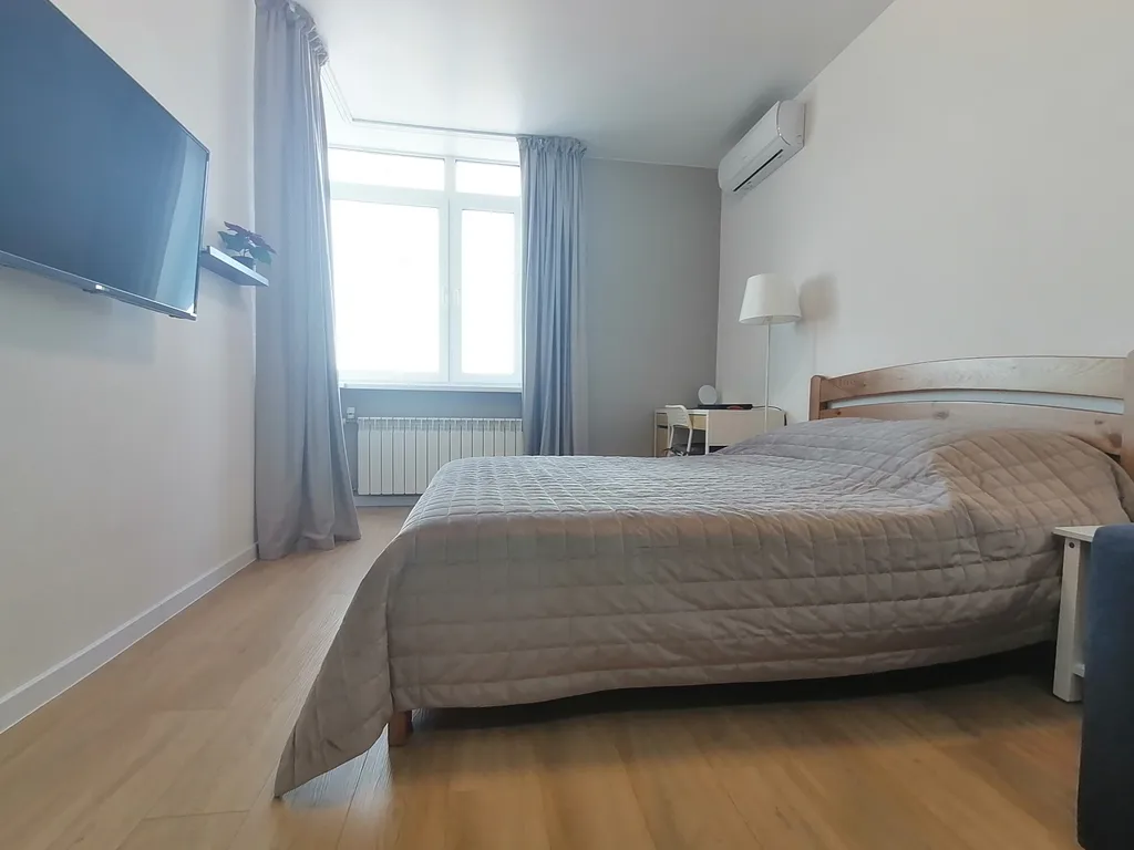 Квартира однокомнатная в Октябрьском, 44 м², Самара — спальня, фото 5