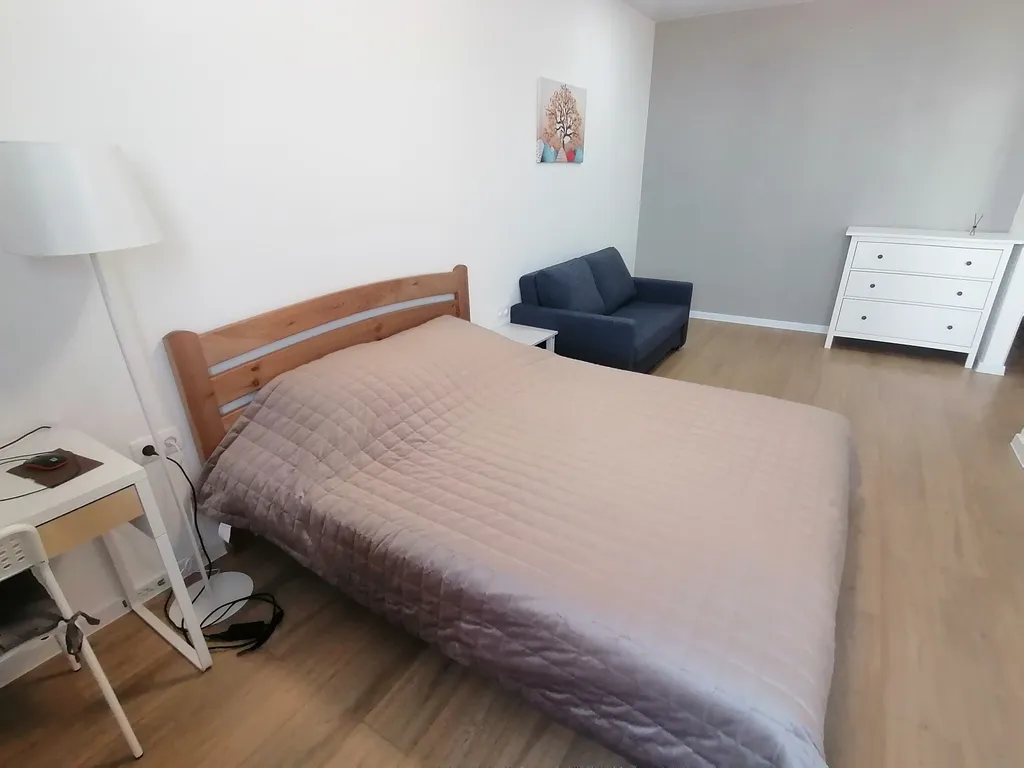 Квартира однокомнатная в Октябрьском, 44 м², Самара — спальня, фото 6