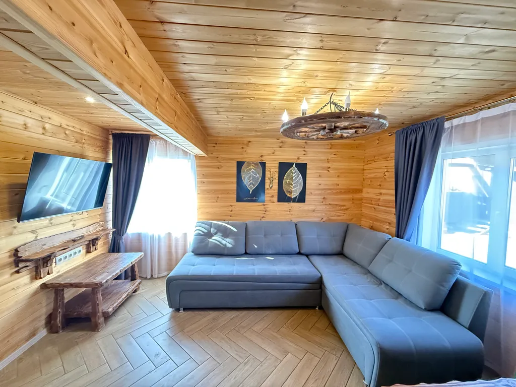 Коттедж 9-местный на улице Хвойной, 110 м², Шерегеш — спальня, фото 2