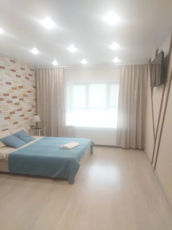 Квартира однокомнатная в Академическом, 45 м², Екатеринбург — фото 2