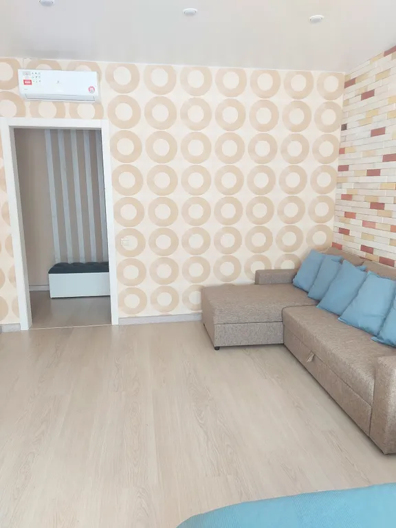 Квартира однокомнатная в Академическом, 45 м², Екатеринбург — фото 3