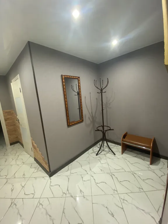 Квартира двухкомнатная на улице Псковской, 70 м², Великий Новгород — фото 7
