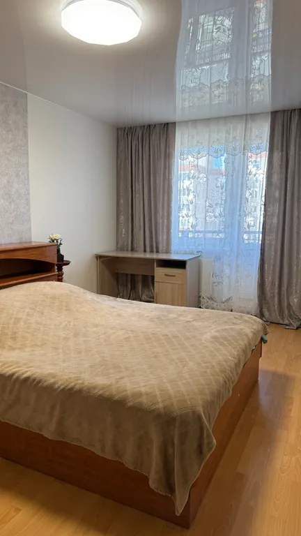 Квартира двухкомнатная на улице Псковской, 70 м², Великий Новгород — фото 11