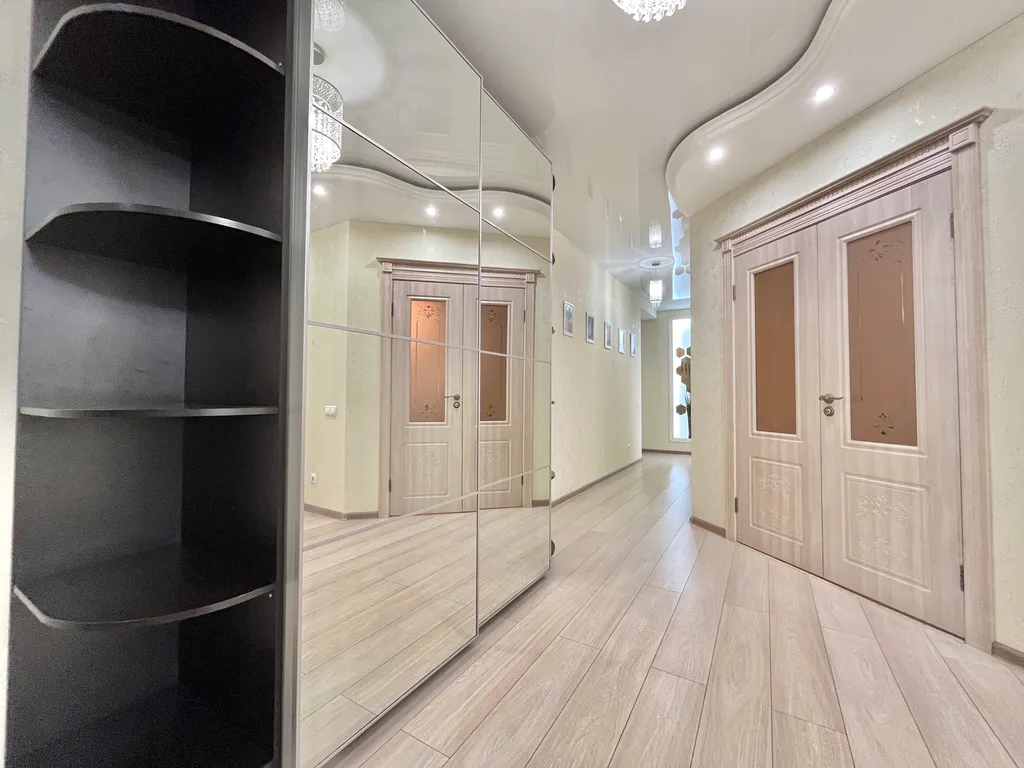 Апартаменты трёхкомнатные в Вахитовском, 100 м², Казань — фото 21