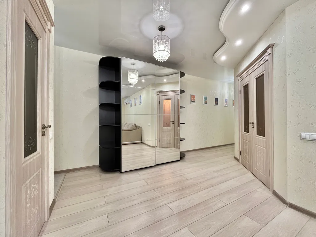 Апартаменты трёхкомнатные в Вахитовском, 100 м², Казань — фото 22
