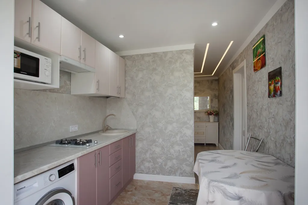 Апартаменты двухкомнатные на улице Еськова, 38 м², Кисловодск — кухня