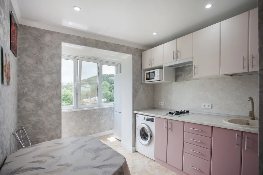 Апартаменты двухкомнатные на улице Еськова, 38 м², Кисловодск — кухня, фото 2