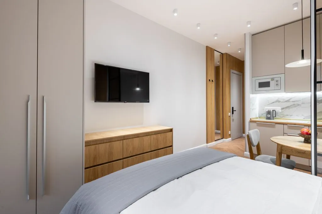 Дизайнерский апартаменты у метро Динамо с видом на двор-парк