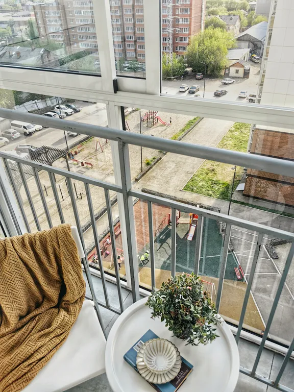Студия однокомнатная в Куйбышевском, 40 м², Иркутск — вид из окна, фото 5