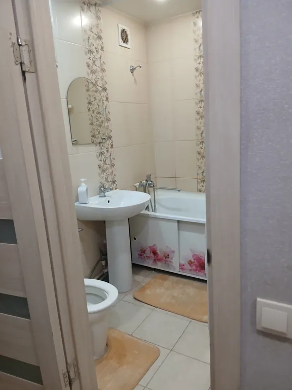 Квартира однокомнатная на улице Республики, 34 м², Тюмень — фото 27