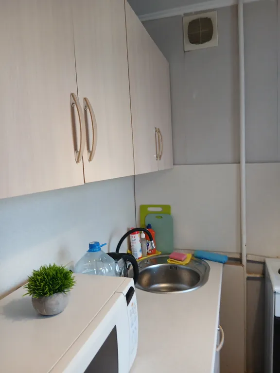 Квартира однокомнатная на улице Республики, 34 м², Тюмень — фото 12