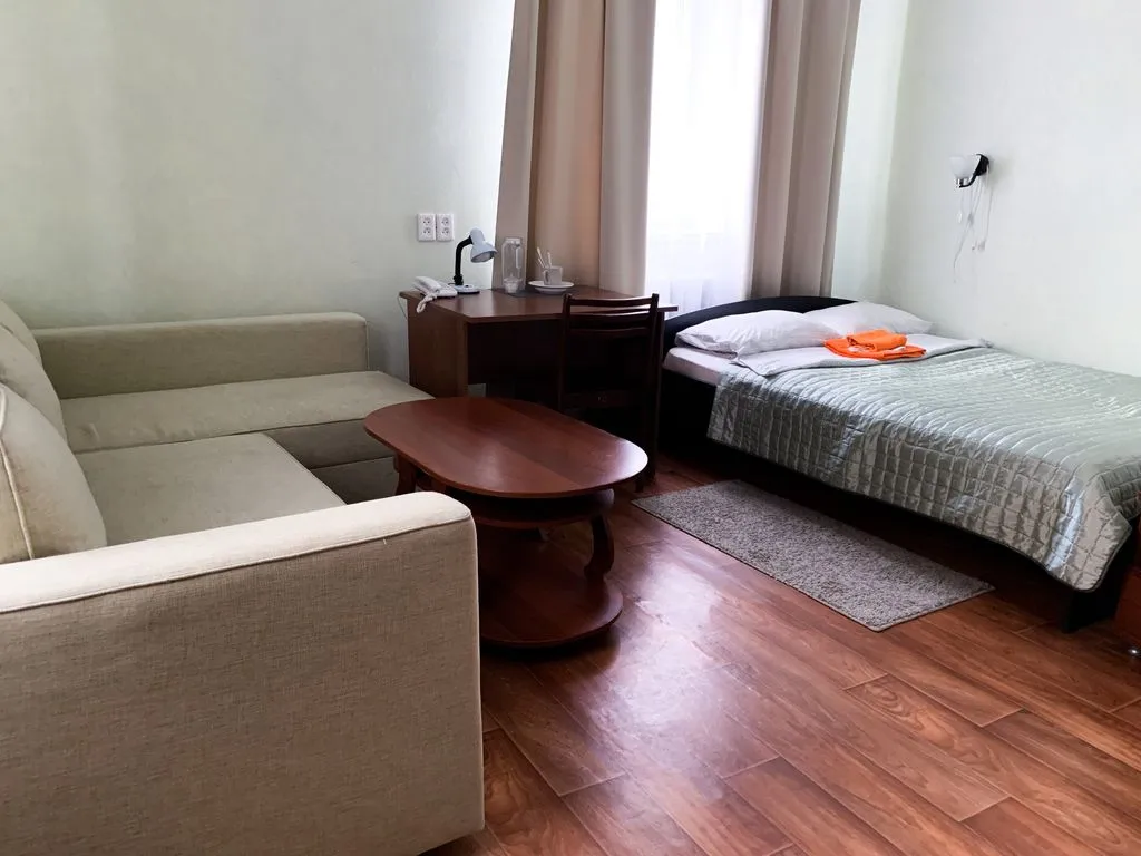 Двухместный номер с 1 кроватью полулюкс