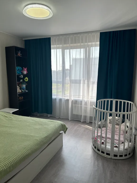 Квартира трёхкомнатная на улице Ворошилова, 84 м², Великий Новгород — фото 3