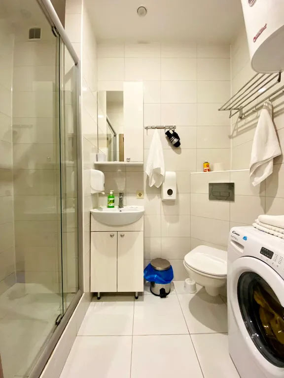 Студия однокомнатная на улице Ленина, 25 м², Адлер — фото 11