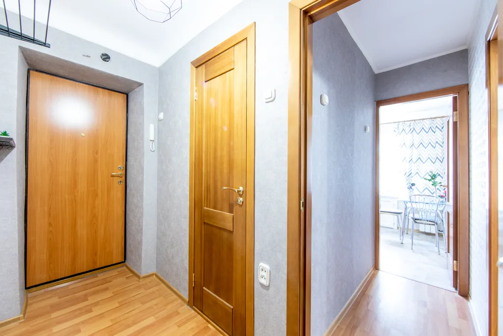 Квартира однокомнатная на улице Республики, 32 м², Тюмень — фото 17