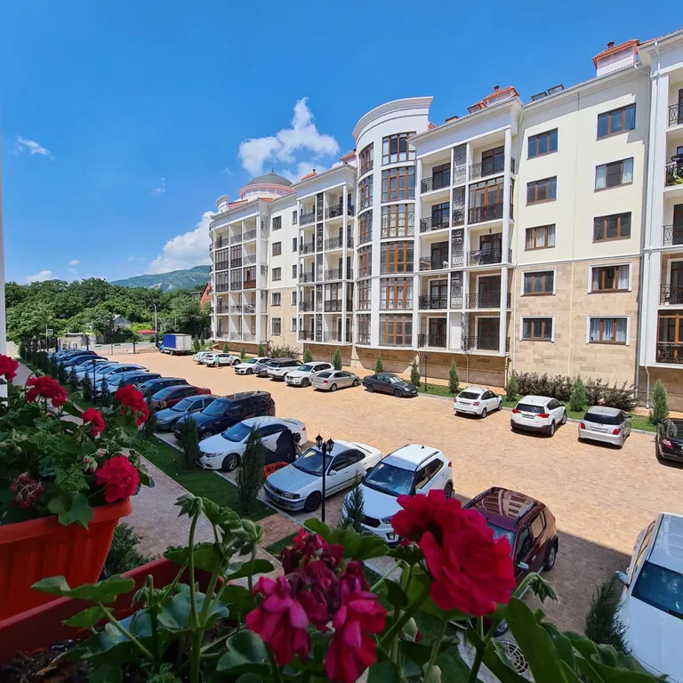 Апартаменты однокомнатные на улице Мире, 50 м², Геленджик — вид из окна, фото 2
