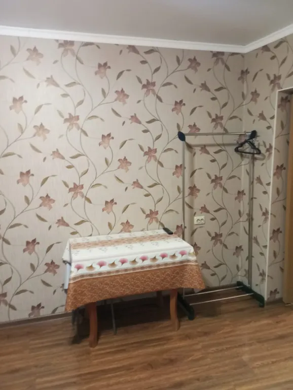 Квартира двухкомнатная на улице Кирова, 37 м², Кисловодск — спальня, фото 5