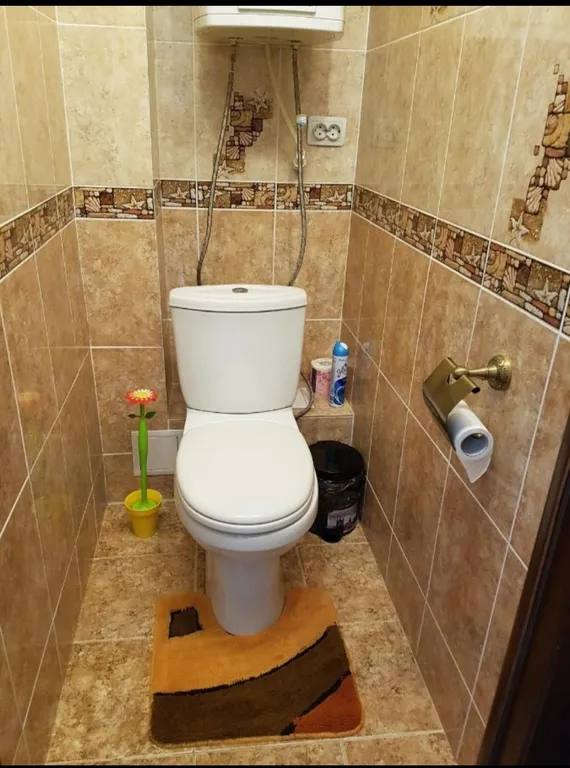Квартира двухкомнатная в Ленинском, 50 м², Владивосток — фото 12