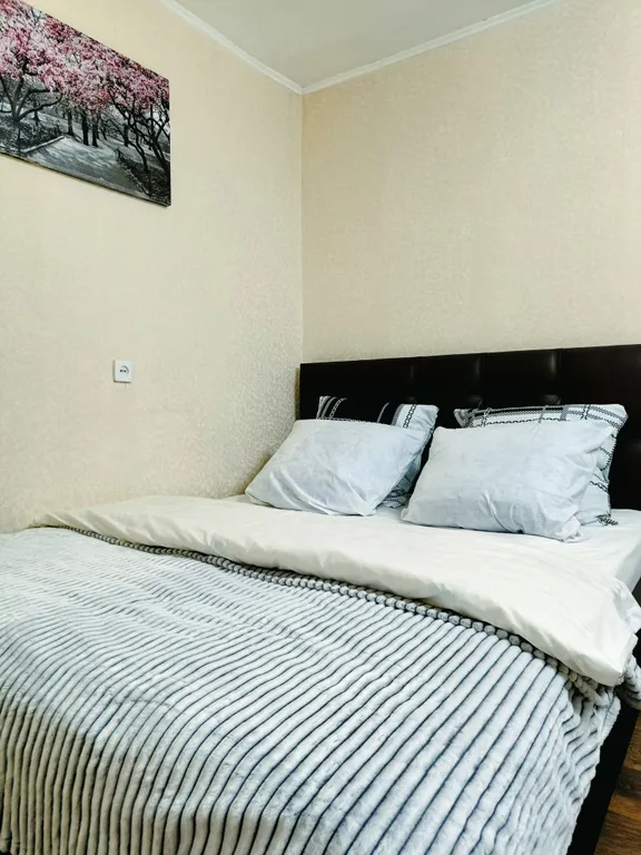 Квартира однокомнатная на улице Свердлова, 39 м², Ярославль — спальня, фото 3