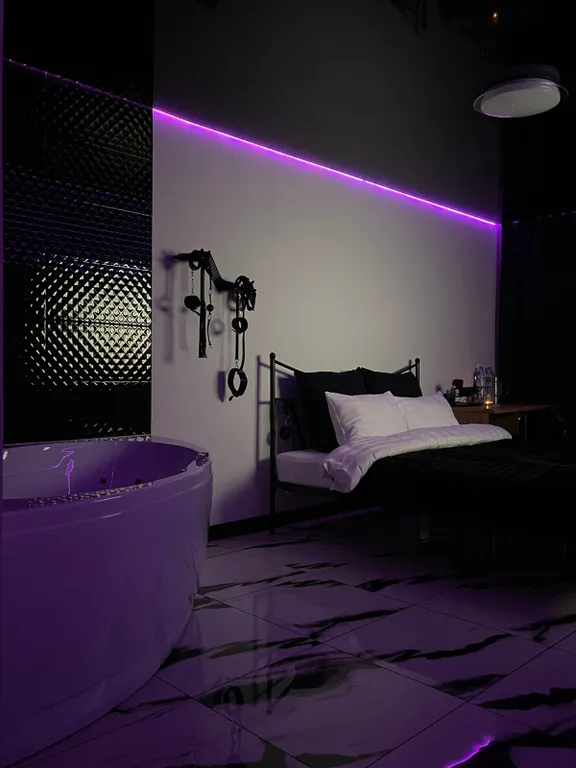 Апартамент для свиданий с джакузи