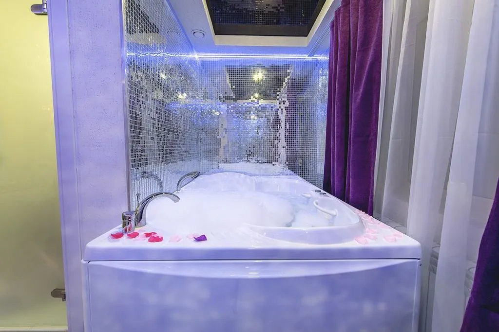 Двухместный номер с 1 кроватью комфорт с джакузи