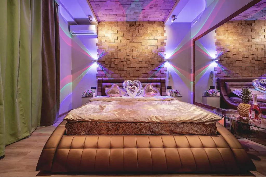 Двухместный номер с 1 кроватью люкс со spa - ванной