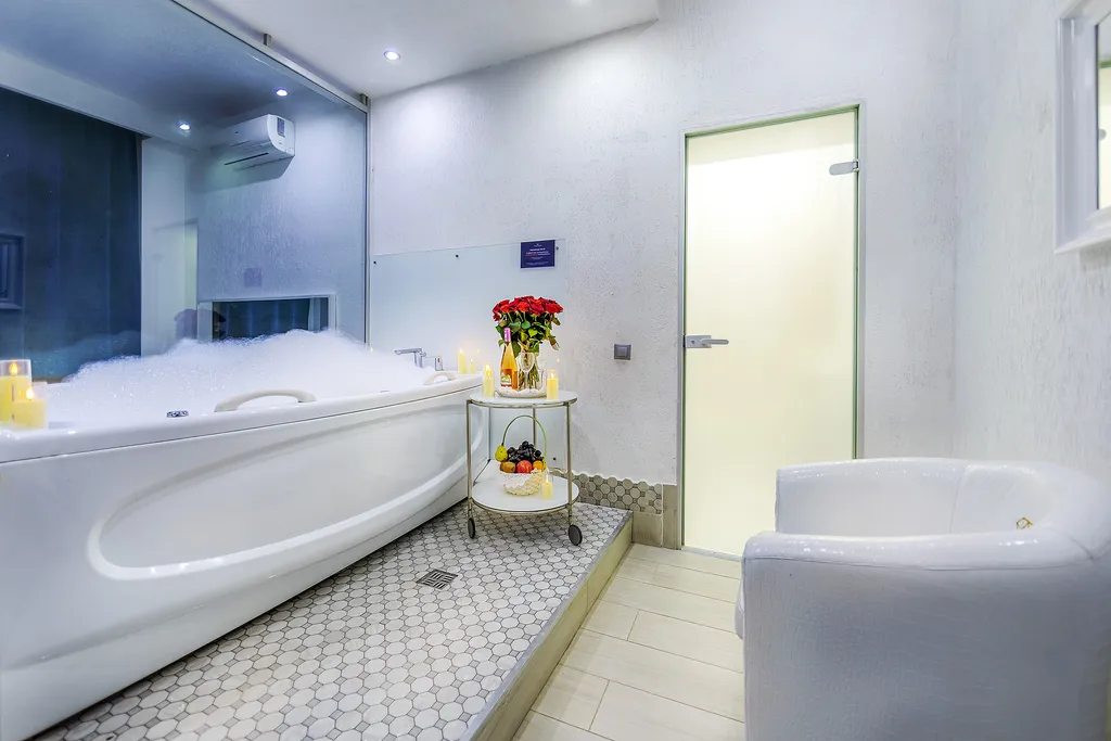 Двухместный номер с 1 кроватью комфорт с джакузи