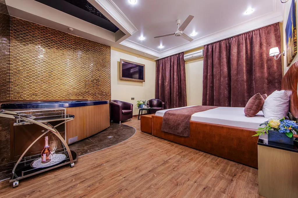 Двухместный номер с 1 кроватью комфорт со SPA-ванной или джакузи