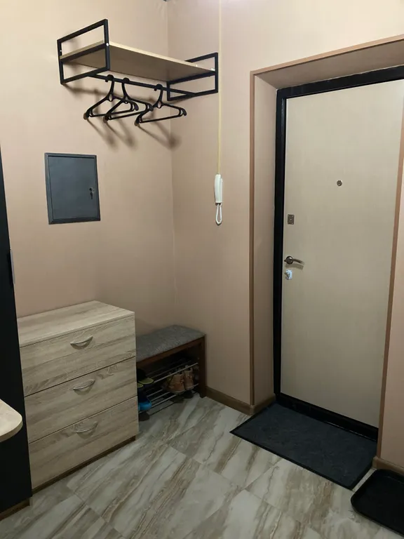 Квартира трёхкомнатная на улице Александра Козицына, 67 м², Верхняя Пышма — фото 5