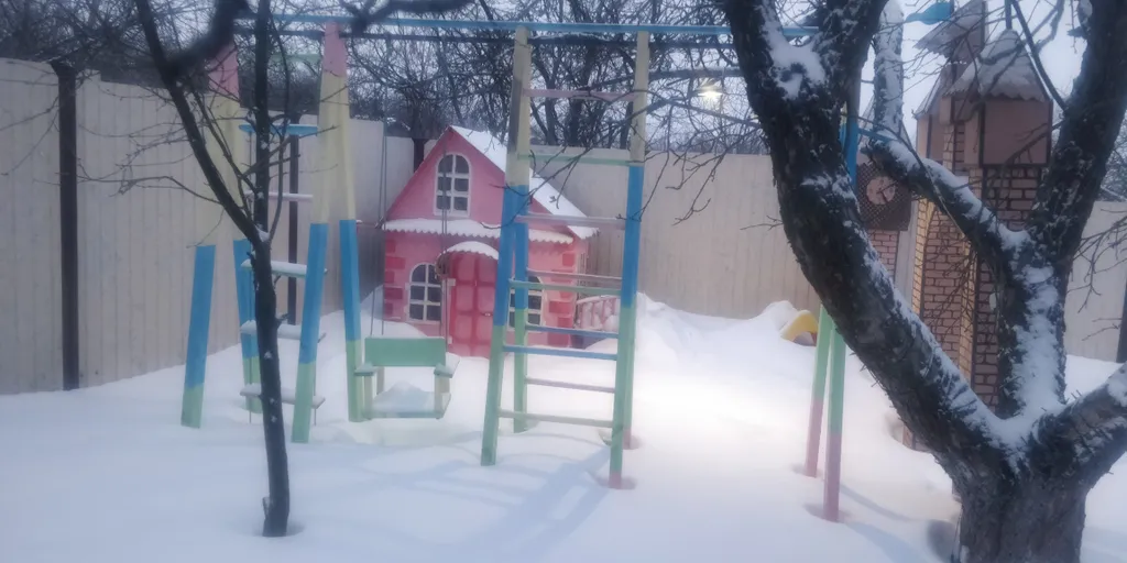 Дом 10-местный в деревни Сартаково, 110 м², Нижний Новгород — двор, фото 2