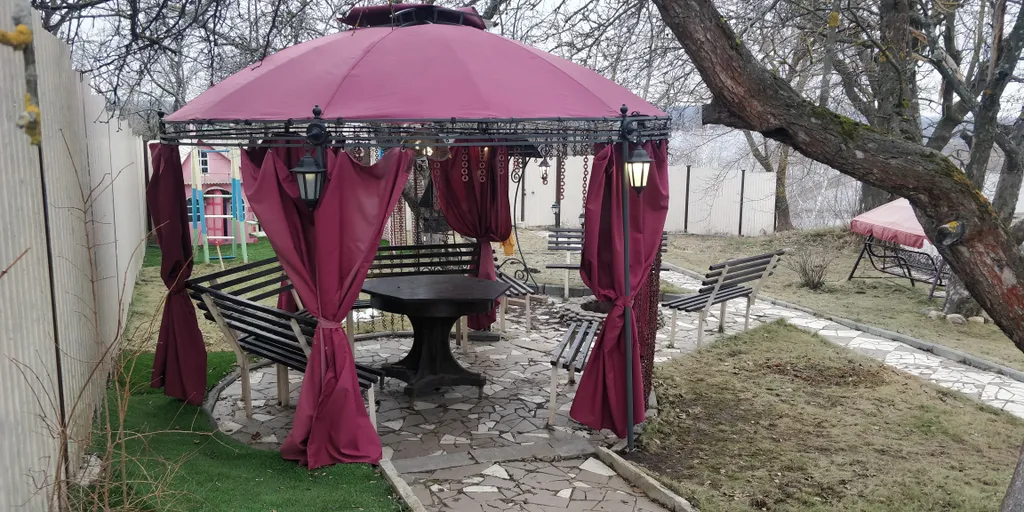 Дом 10-местный в деревни Сартаково, 110 м², Нижний Новгород — двор, фото 7