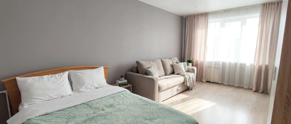 Квартира однокомнатная у метро Гагаринская, 44 м², Самара — спальня, фото 4