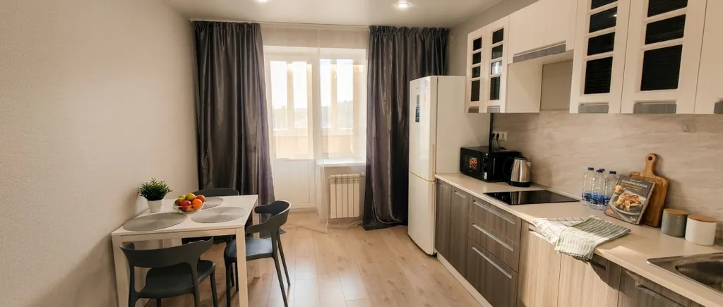 Квартира однокомнатная у метро Гагаринская, 44 м², Самара — кухня
