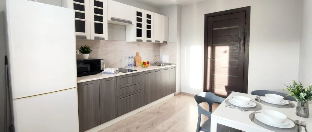 Квартира однокомнатная у метро Гагаринская, 44 м², Самара — кухня, фото 2